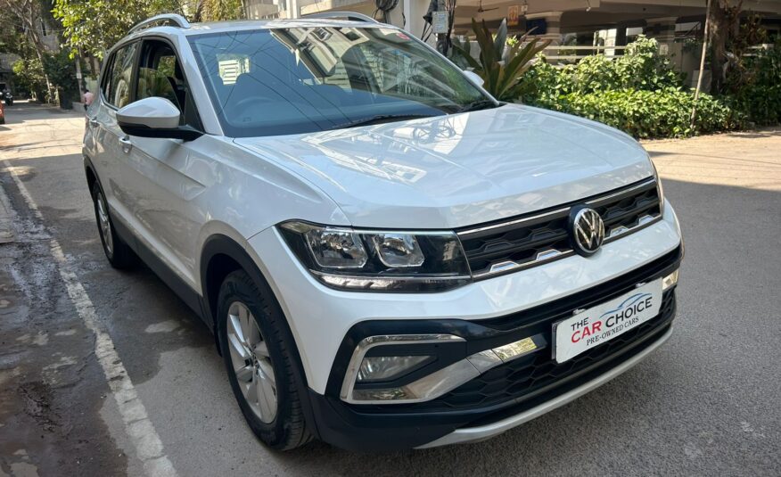 Volkswagen Taigun Highline 1.0 TSI AT