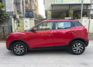 XUV 300 W8 (O) AT