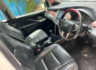 TOYOTA Innova Crysta 2.4 Z 7STR MT