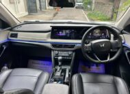 Mahindra xuv 7oo AX5 AT 5 STR