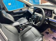 Mahindra xuv 7oo AX5 AT 5 STR