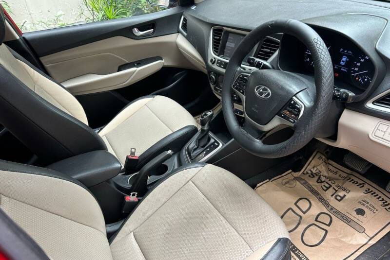 Hyundai verna SX (o) 1.6 CRDi AT