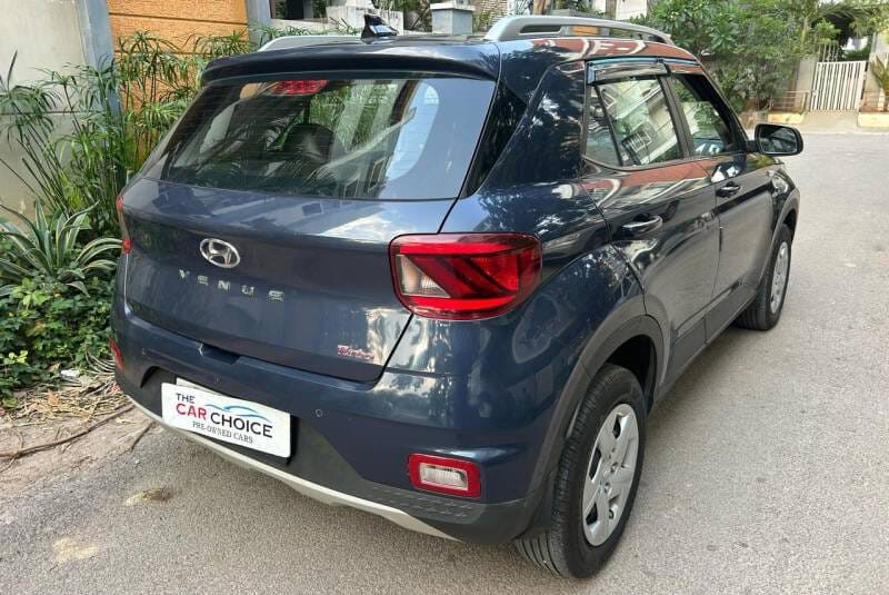 Hyundai Venue S 1.0 AT
