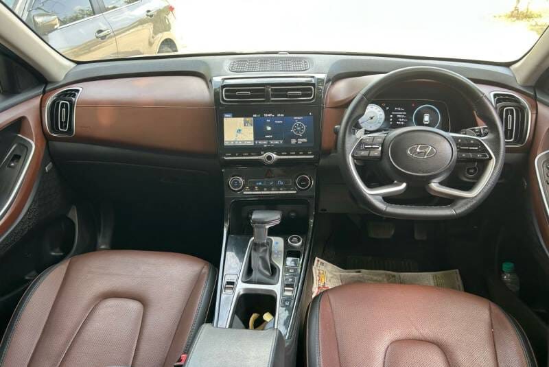 HYUNDAI ALCAZAR SIGNATURE (O)1.5 6 STR AT