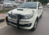 TOYOTA FORTUNER 3.0 4×2 AT