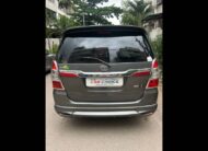 TOYOTA INNOVA 2.5 ZX 7 STR