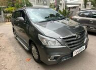 TOYOTA INNOVA 2.5 ZX 7 STR