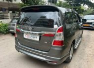 TOYOTA INNOVA 2.5 ZX 7 STR