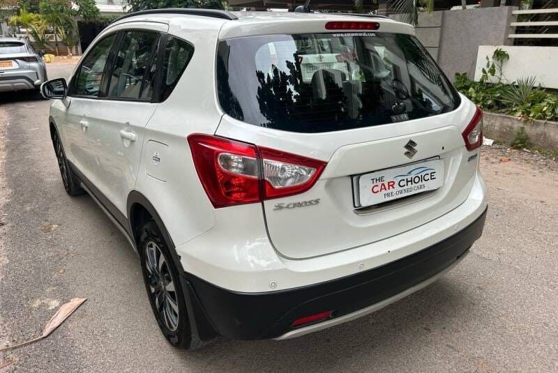 S CROSS ZETA 1.3