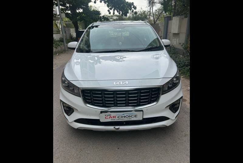 Kia carnival prestige 7 STR