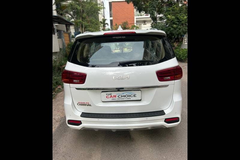 Kia carnival prestige 7 STR
