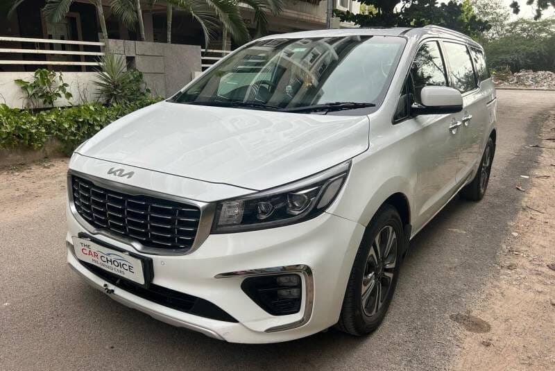 Kia carnival prestige 7 STR