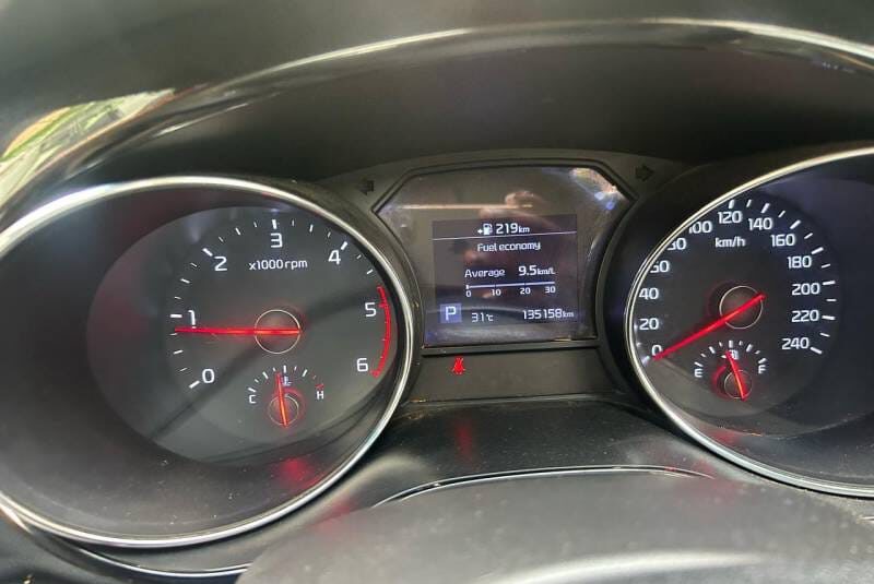 Kia carnival prestige 7 STR