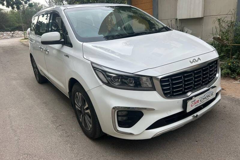 Kia carnival prestige 7 STR