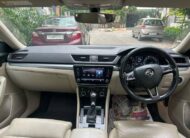 SKODA SUPERB STYLE TSI AT